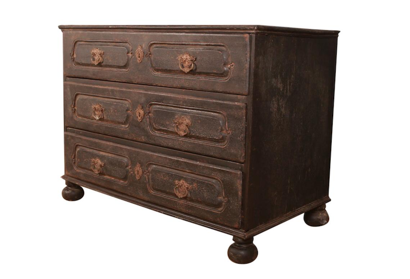 Rousseleau & Sons Dresser